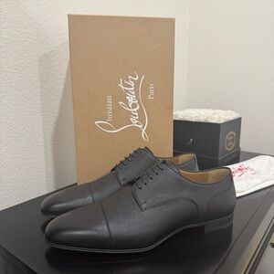 Christian Louboutin Surcity Dress Shoe Lace-Up Leather Black